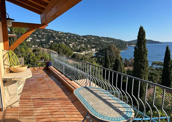 Charme De La Côte D'azur *
